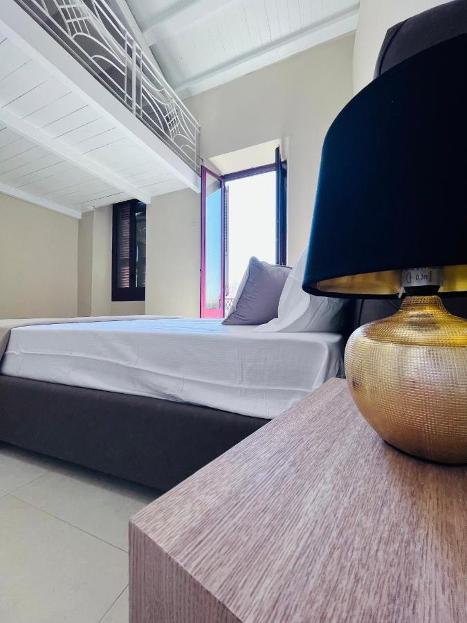 Suite Sardinia Holiday Cagliari Eksteriør billede